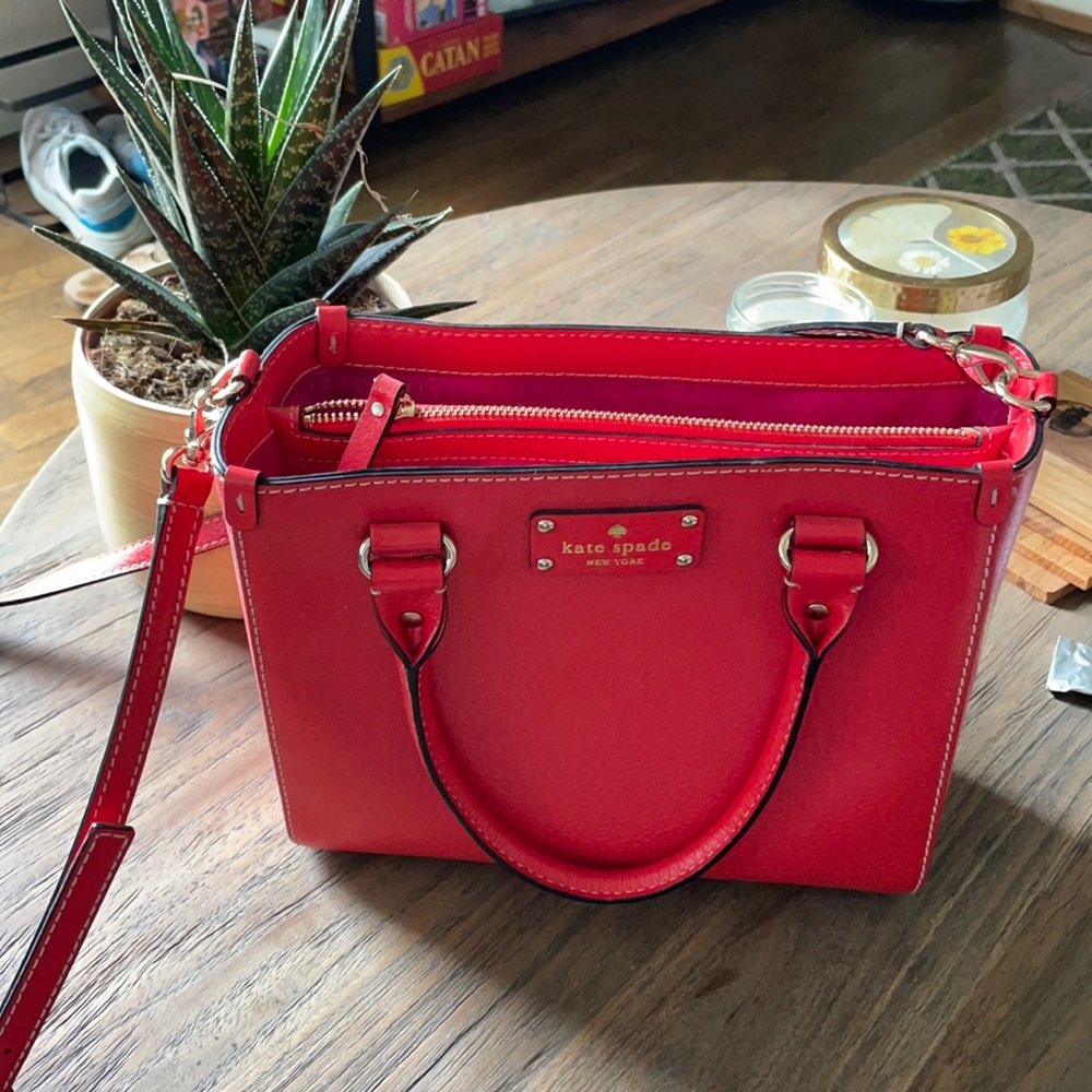 New w/o tags Kate spade crossbody bag